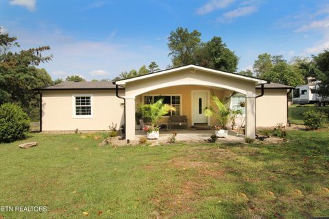 Photo of 6214 Lacy Rd, Knoxville, TN 37912 (MLS # 1317706)