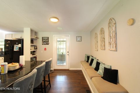 Tiny photo for 6214 Lacy Rd, Knoxville, TN 37912 (MLS # 1317706)