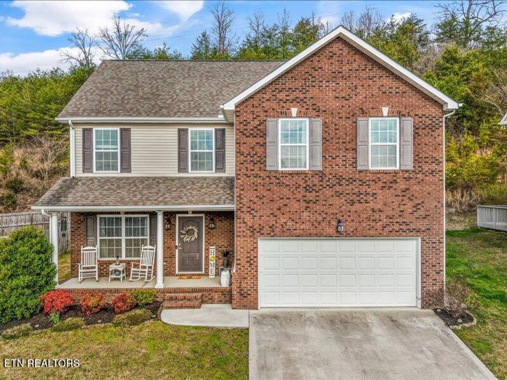 Photo of 6131 Hollow View Lane, Knoxville, TN 37924 (MLS # 1331292)