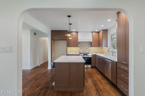 Tiny photo for 7112 Hampshire Drive, Knoxville, TN 37909 (MLS # 1325779)