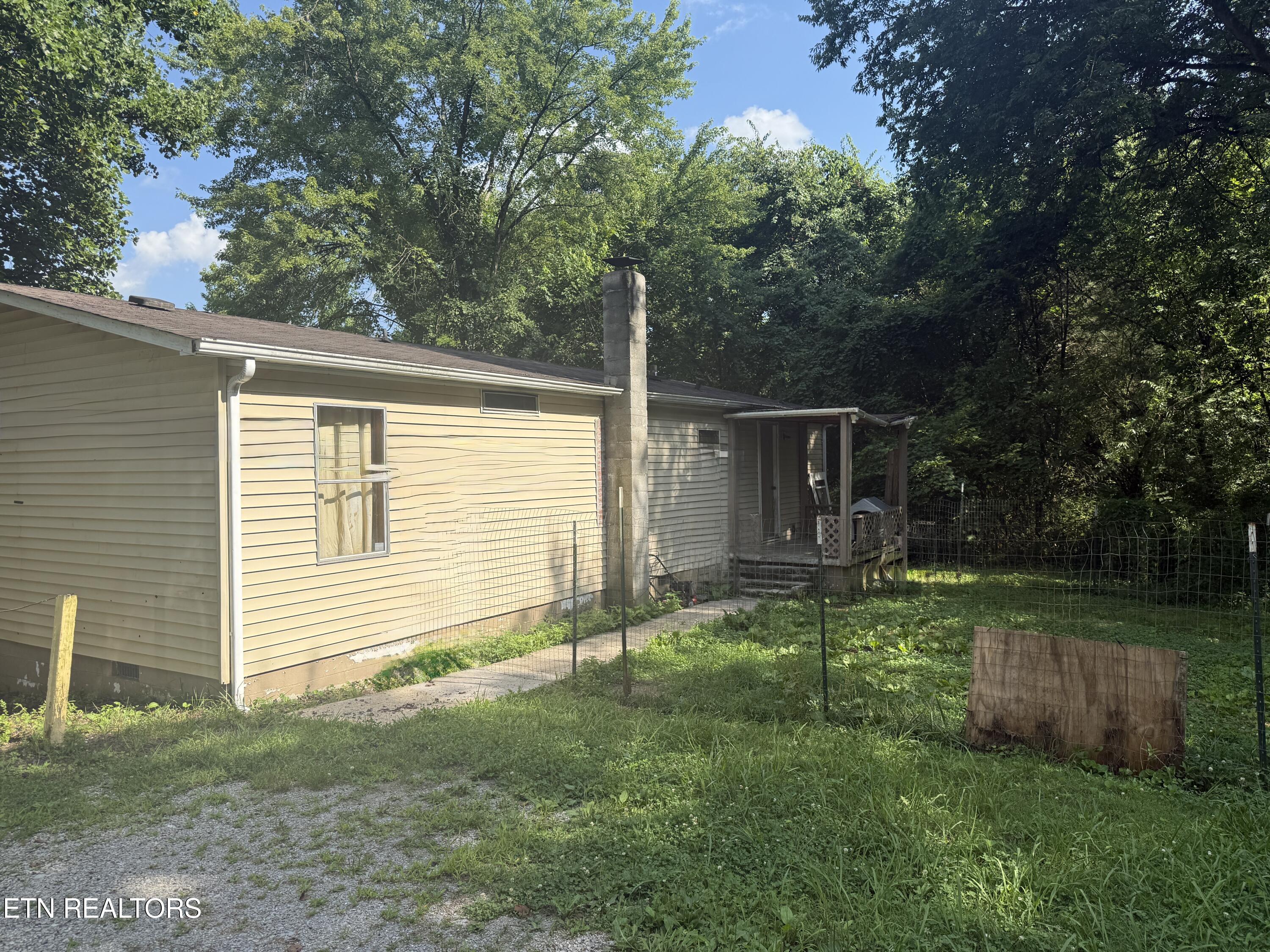 129 Old Bryant Lane