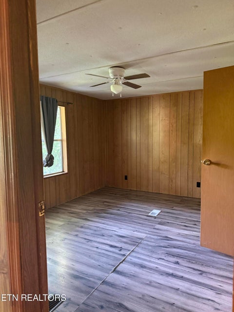 Tiny photo for 129 Old Bryant Lane, Rocky Top, TN 37769 (MLS # 1346445)