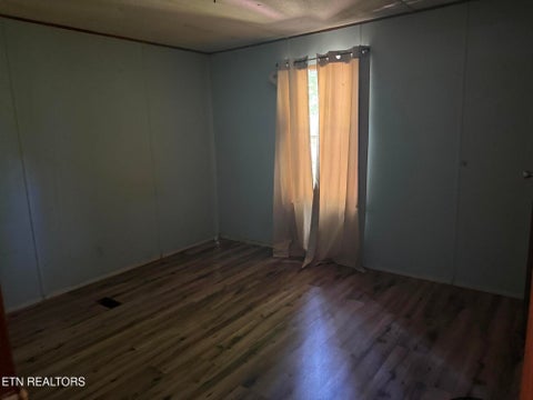 Tiny photo for 129 Old Bryant Lane, Rocky Top, TN 37769 (MLS # 1346445)