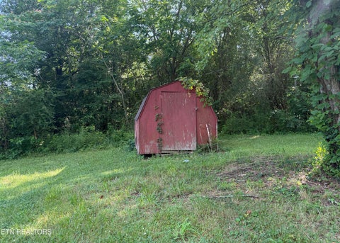 Tiny photo for 129 Old Bryant Lane, Rocky Top, TN 37769 (MLS # 1346445)
