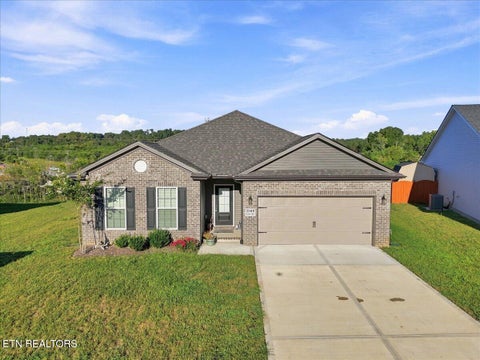 Photo of 3509 Crimson Circle, Maryville, TN 37801 (MLS # 1355295)