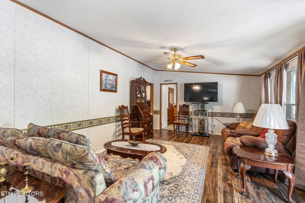 Photo of 1055 Ridge Road Rd, Madisonville, TN 37354 (MLS # 1310445)