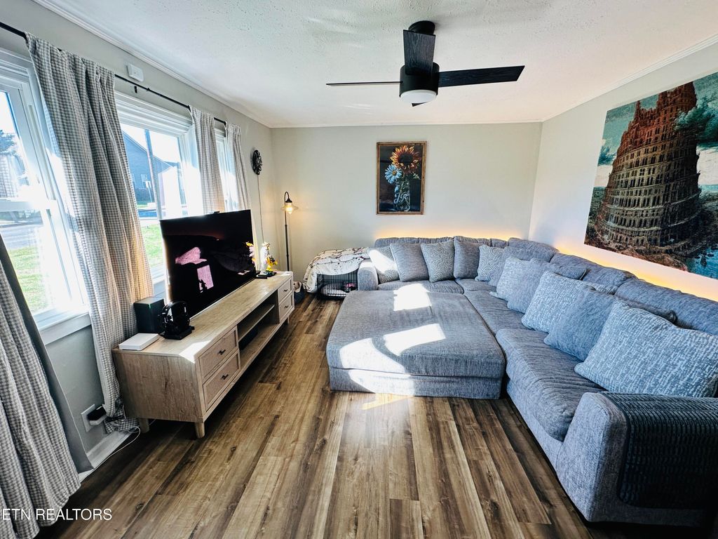 Photo of 146 Cooper Road Rd, Cookeville, TN 38506 (MLS # 1323010)