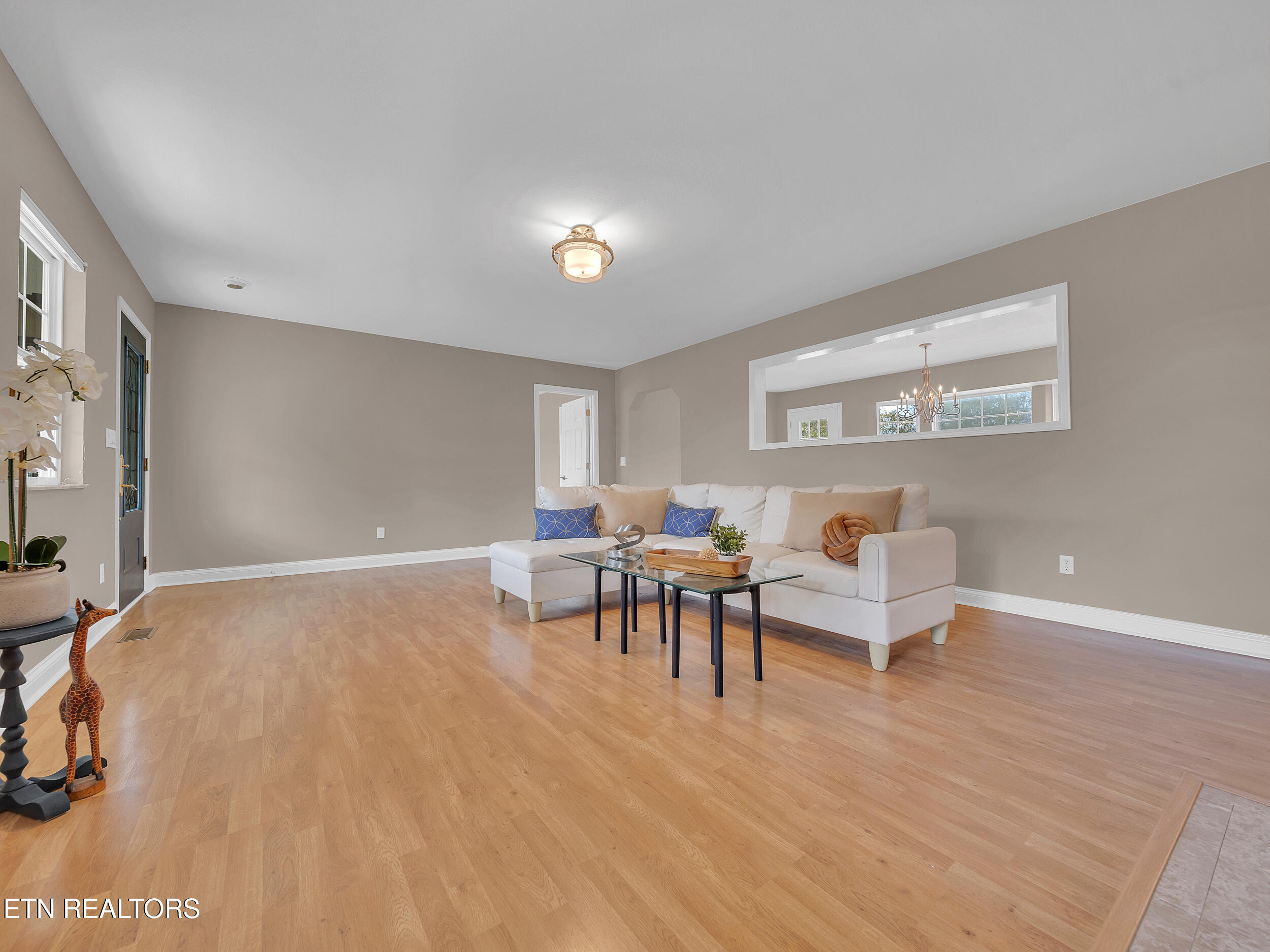 851 Eagle View Drive