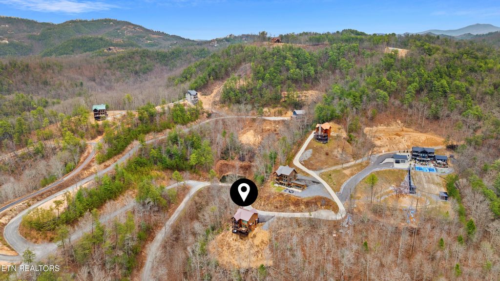 Photo of 4116 Elk Ridge Way, Sevierville, TN 37862 (MLS # 1325655)