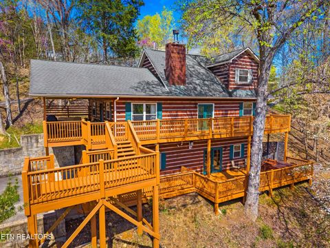 Photo of 429 Filet Lane, Dandridge, TN 37725 (MLS # 1346738)