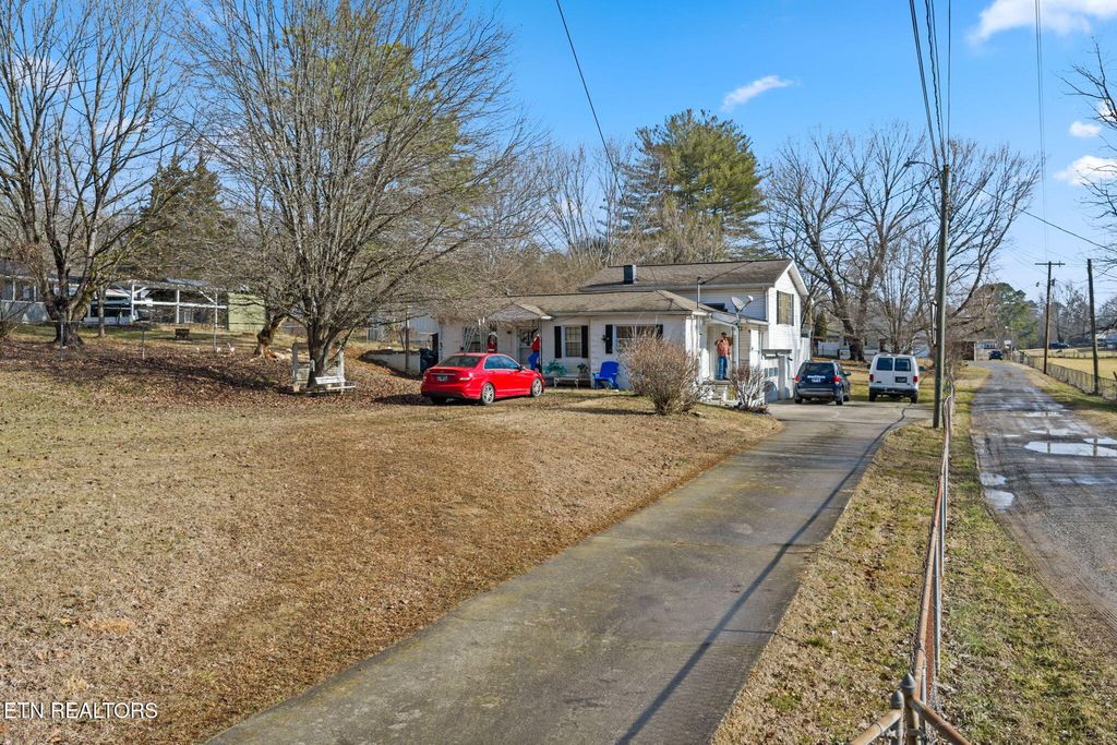 Photo of 2360 Mynatt - 01 Rd, Knoxville, TN 37918 (MLS # 1339051)