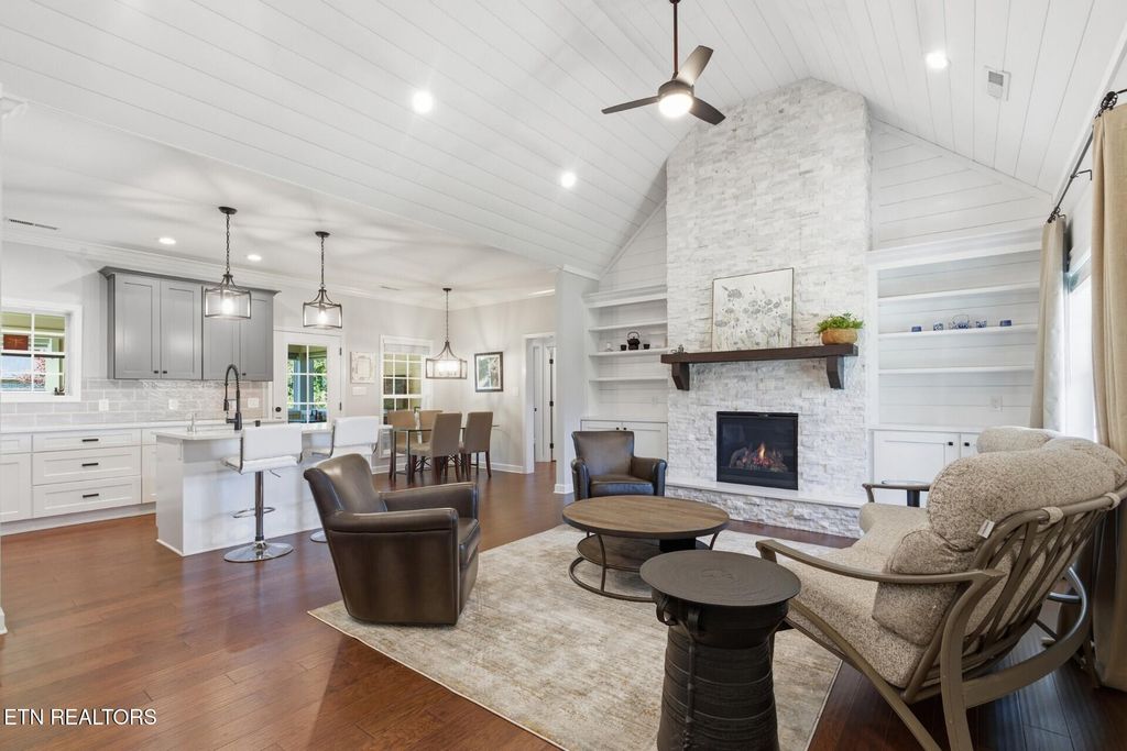 Photo of 109 Essex Drive, Knoxville, TN 37922 (MLS # 1326681)