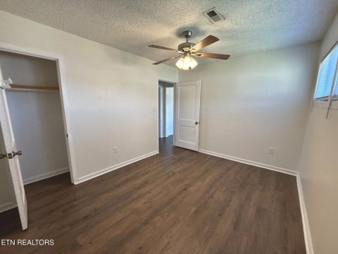 Tiny photo for 2522 Marshall St, Maryville, TN 37804 (MLS # 1359508)