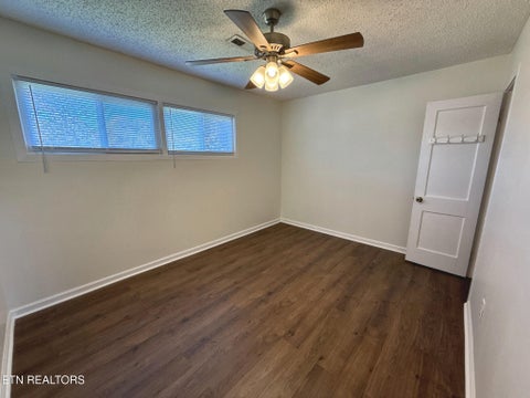 Tiny photo for 2522 Marshall St, Maryville, TN 37804 (MLS # 1359508)