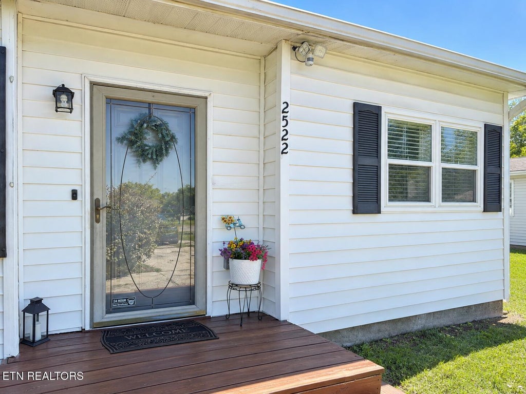 Photo of 2522 Marshall St, Maryville, TN 37804 (MLS # 1359508)