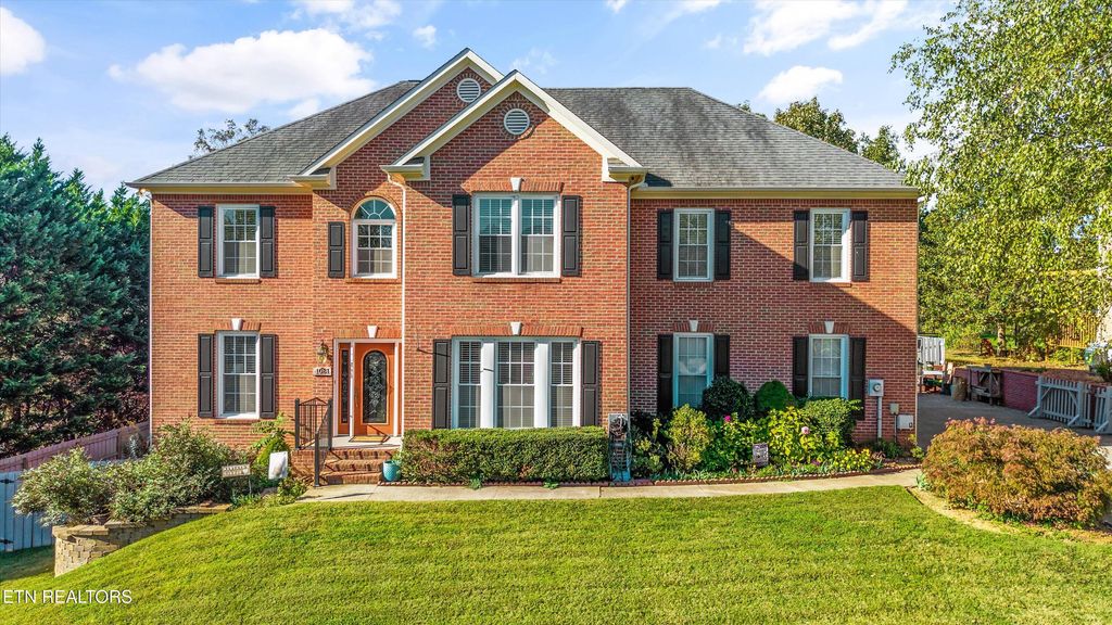 Photo of 1031 Glensprings Drive, Knoxville, TN 37922 (MLS # 1318798)