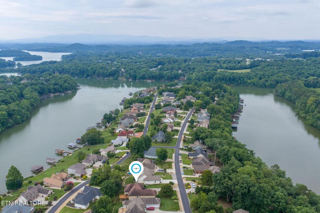 Photo of 205 Oonoga Way, Loudon, TN 37774 (MLS # 1347666)
