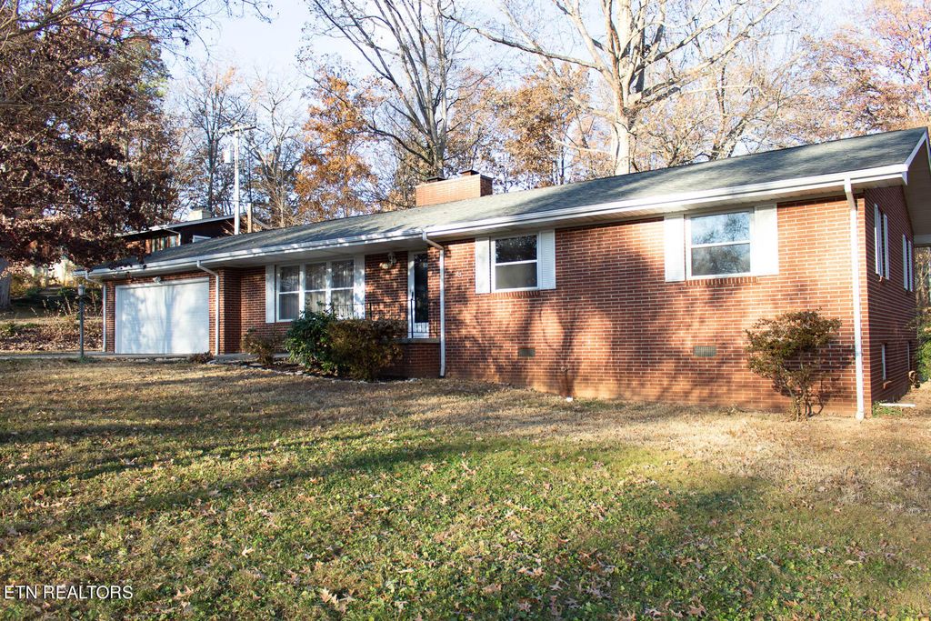 Photo of 1806 Maury Circle, Alcoa, TN 37701 (MLS # 1246935)