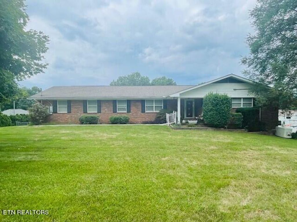 Photo of 1230 Top Hill Rd, Louisville, TN 37777 (MLS # 1271266)