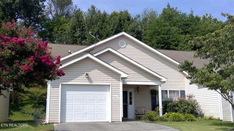 Photo of 945 Ashley Michelle Court, Farragut, TN 37934 (MLS # 1339021)