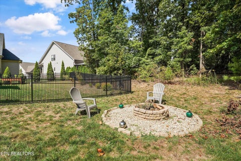 Tiny photo for 102 Chalmette Way, Lenoir City, TN 37772 (MLS # 1357535)