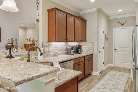 Tiny photo for 102 Chalmette Way, Lenoir City, TN 37772 (MLS # 1357535)