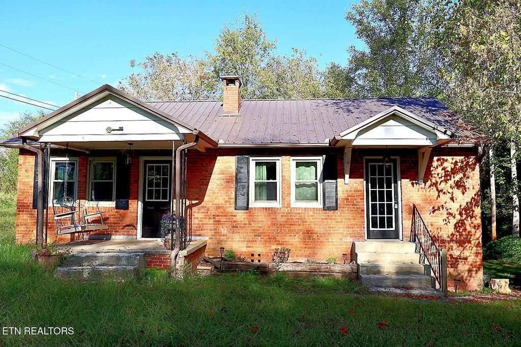 Photo of 1349 Green Lee Lane, Jellico, TN 37762 (MLS # 1325143)