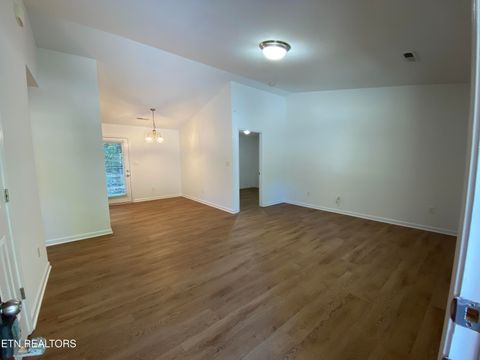 Tiny photo for 5930 Bearden View Lane, Knoxville, TN 37909 (MLS # 1318903)