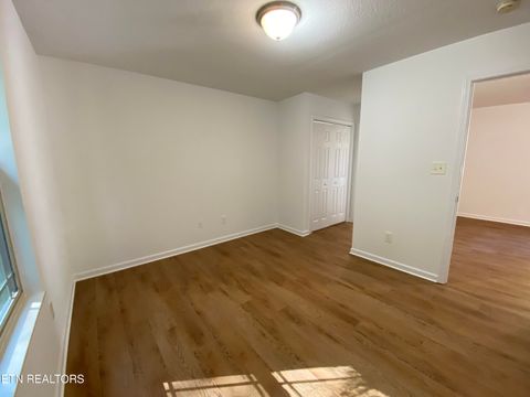 Tiny photo for 5930 Bearden View Lane, Knoxville, TN 37909 (MLS # 1318903)