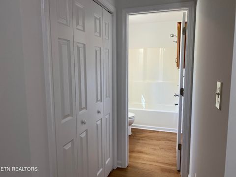 Tiny photo for 5930 Bearden View Lane, Knoxville, TN 37909 (MLS # 1318903)
