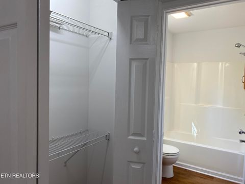 Tiny photo for 5930 Bearden View Lane, Knoxville, TN 37909 (MLS # 1318903)