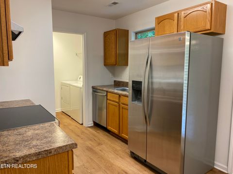 Tiny photo for 5930 Bearden View Lane, Knoxville, TN 37909 (MLS # 1318903)