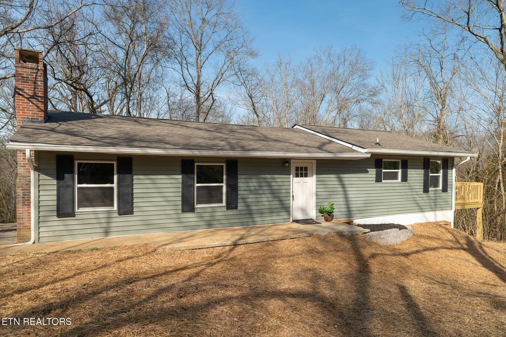 Photo of 4714 Sevierville Pike, Knoxville, TN 37920 (MLS # 1331674)