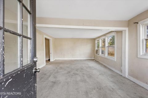 Tiny photo for 1080 Baker Ave, Knoxville, TN 37920 (MLS # 1324557)