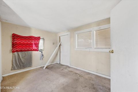 Tiny photo for 1080 Baker Ave, Knoxville, TN 37920 (MLS # 1324557)