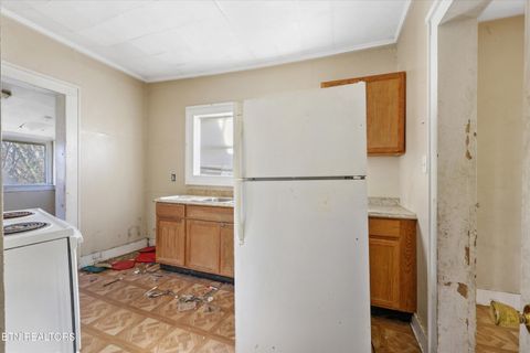 Tiny photo for 1080 Baker Ave, Knoxville, TN 37920 (MLS # 1324557)