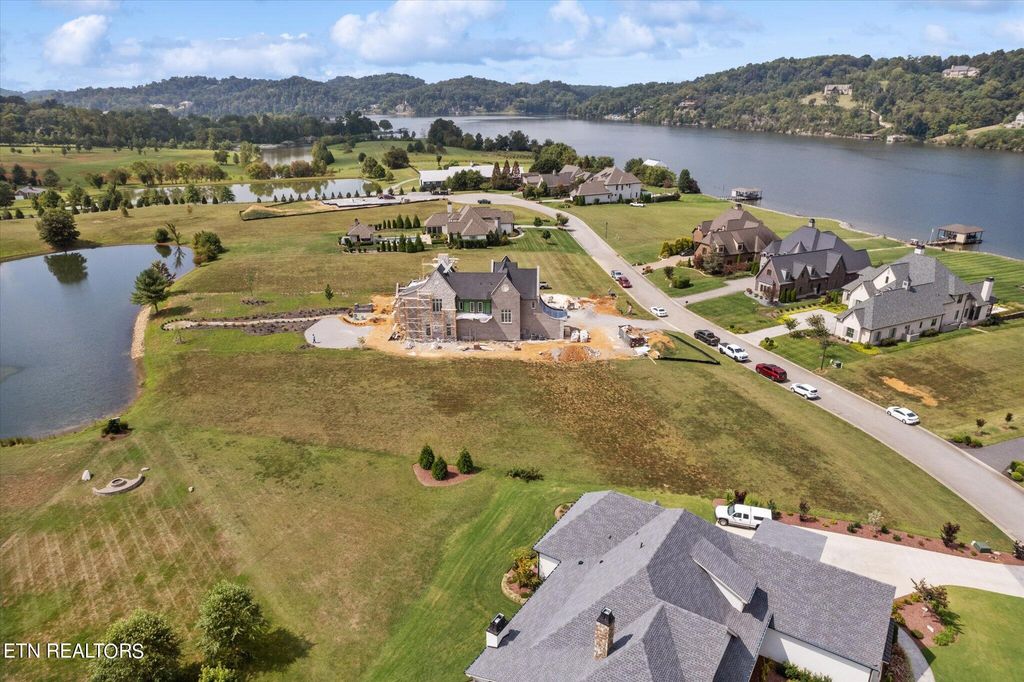 Photo of 3741 Edgewater Way, Louisville, TN 37777 (MLS # 1264081)