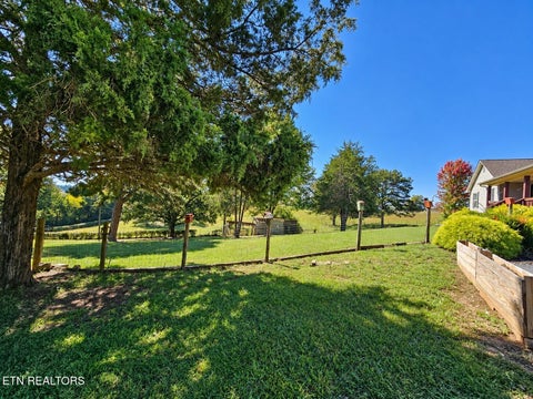 Tiny photo for 2075 Watkins Rd, Loudon, TN 37774 (MLS # 1358378)