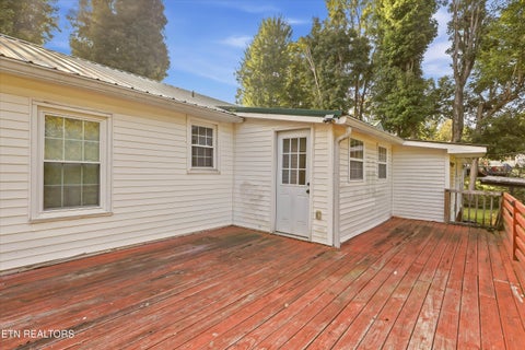 Tiny photo for 500 Monroe St, Madisonville, TN 37354 (MLS # 1355851)