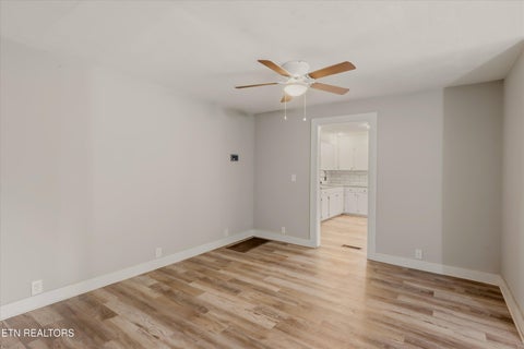 Tiny photo for 500 Monroe St, Madisonville, TN 37354 (MLS # 1355851)