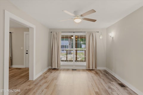 Tiny photo for 500 Monroe St, Madisonville, TN 37354 (MLS # 1355851)
