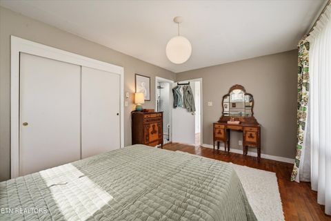 Tiny photo for 1318 N Briscoe Circle, Knoxville, TN 37912 (MLS # 1335929)