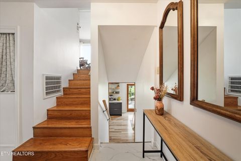 Tiny photo for 1318 N Briscoe Circle, Knoxville, TN 37912 (MLS # 1335929)