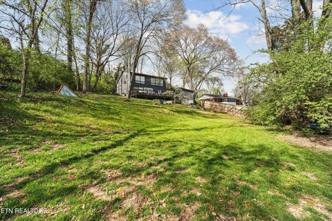 Tiny photo for 1318 N Briscoe Circle, Knoxville, TN 37912 (MLS # 1335929)