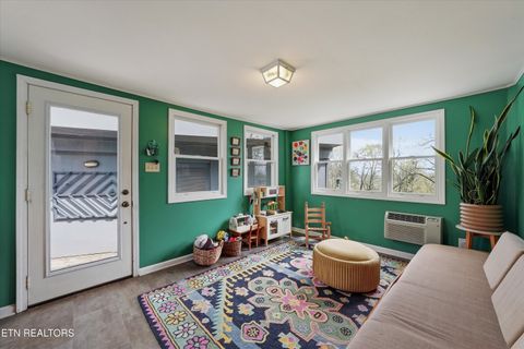 Tiny photo for 1318 N Briscoe Circle, Knoxville, TN 37912 (MLS # 1335929)