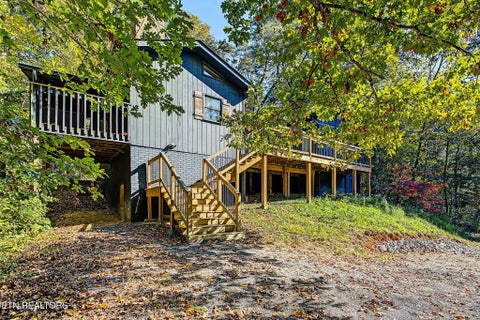 Photo of 1610 Walker Tr, Sevierville, TN 37876 (MLS # 1360477)