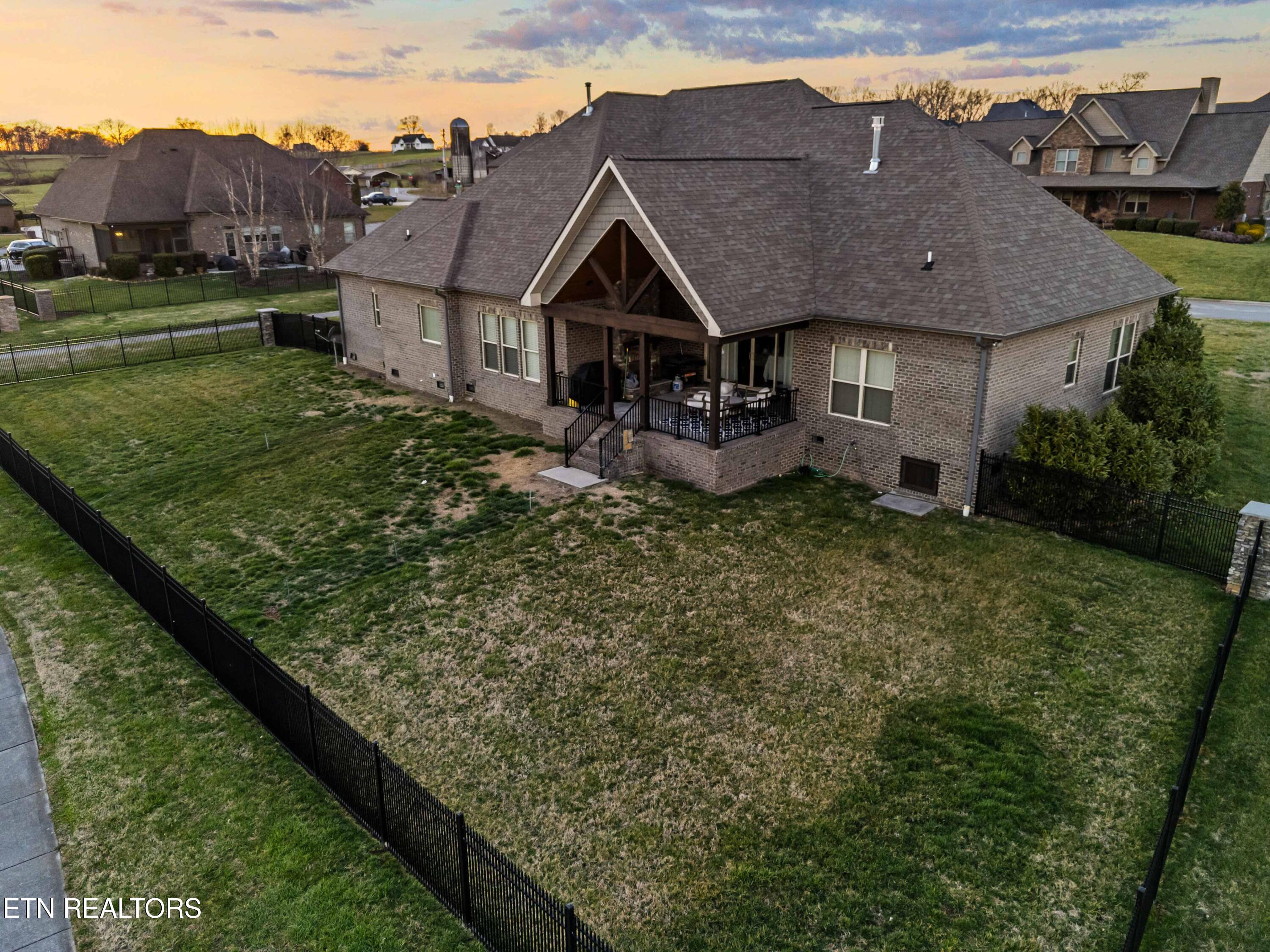 3310 Bridgewater Crossing