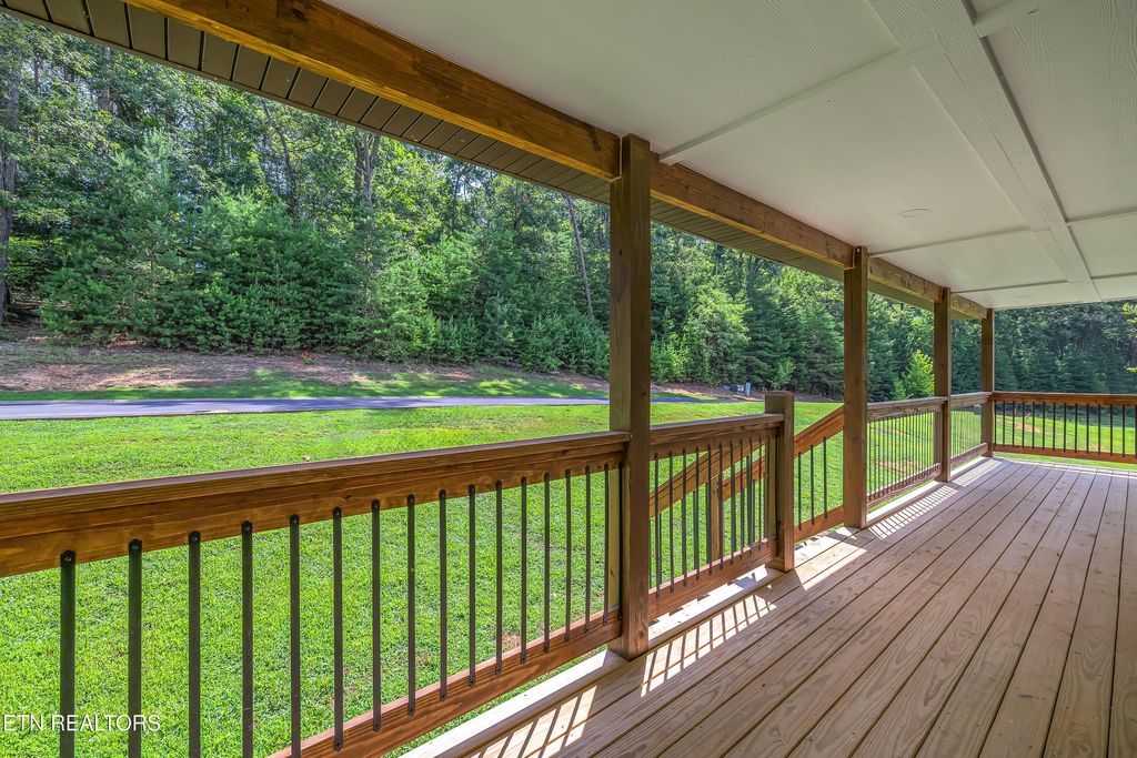 Photo of 123 Cove Springs Drive, Dandridge, TN 37725 (MLS # 1309791)