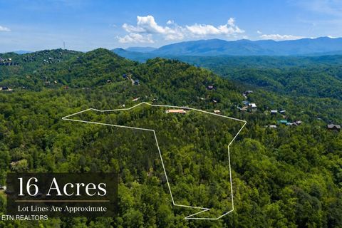 Photo of 1979 Sandstone Way, Pigeon Forge, TN 37876 (MLS # 1338977)