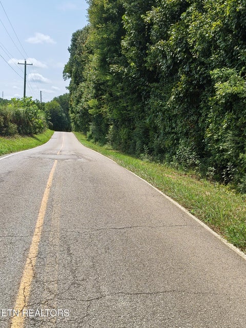Tiny photo for 9500 E Matlock Bend Rd, Loudon, TN 37774 (MLS # 1354943)